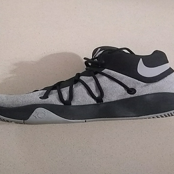 Nike Zoom KD Trey 5 V basketball shoes - Picture 2 of 4